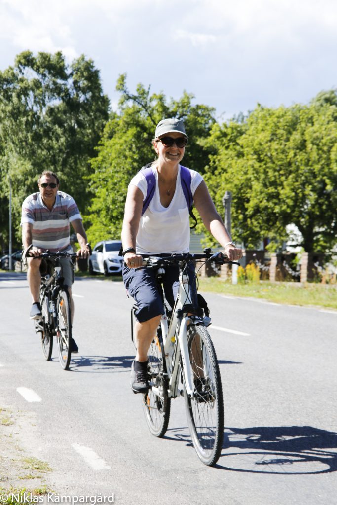 Upplev norra Öland på cykel. Eva och Torbjörn Kumerius från Stockholm cyklar längst upp i norr. 